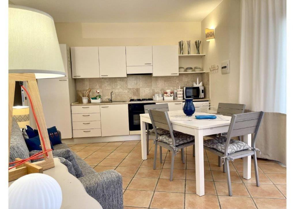 Le Residenze Sul Mare B6 Lejlighed Porto Ottiolu Eksteriør billede
